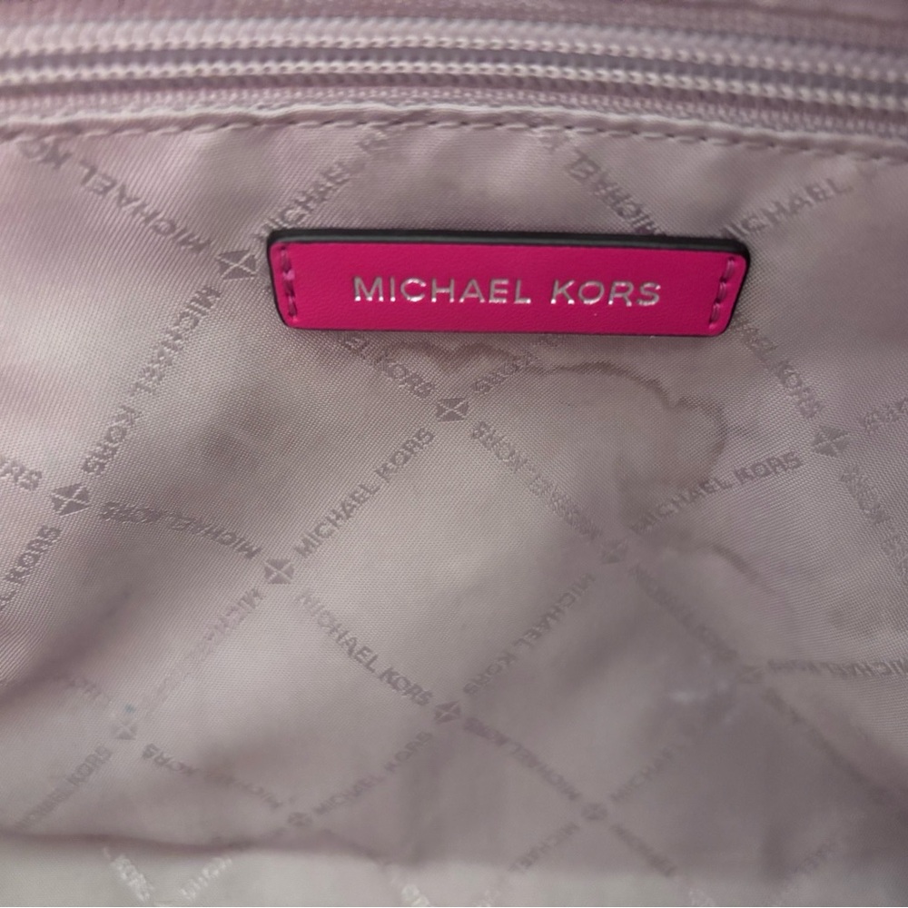 Michael Kors Jet Set Large Signature Logo Shoulder Bag
 Pink - Picture 8 of 16